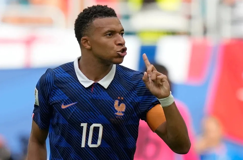姆巴佩（Kylian Mbappé）再奪金靴獎。美聯社.jpg